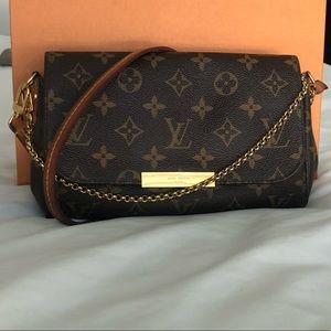 Louis Vuitton Favorite PM Crossbody